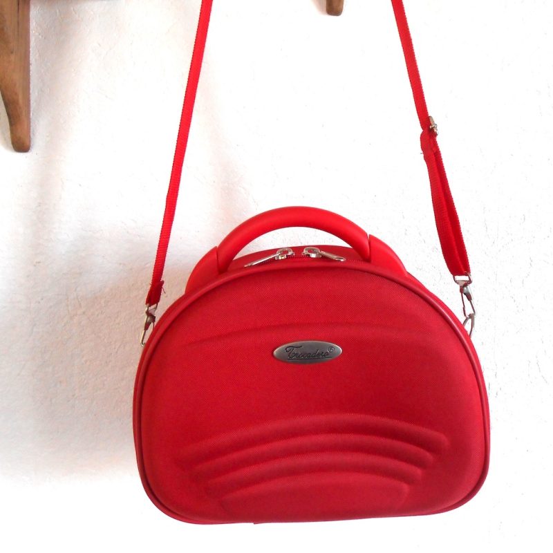 VanityCase - toile ROUGE beauté