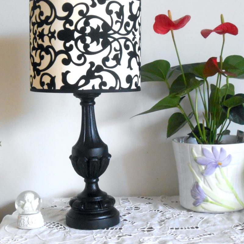 Lampe - Bois TOURNÉ Noir