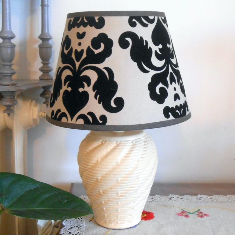 Lampe - Céramique beige abat-jour velours noir